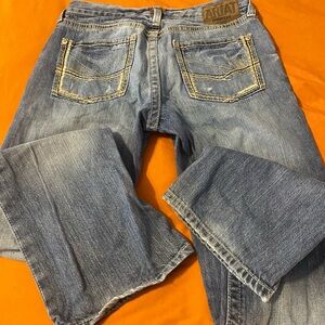 Men’s ariat jeans